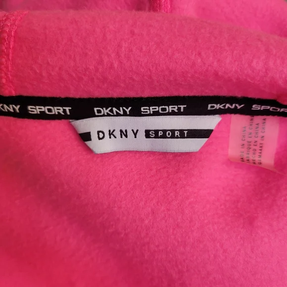💥💥💥SALE 💥💥💥NWOT DKNY Sport Hot Pink Fleece Jacket W/Logo Tape Sleeves-3X - Picture 9 of 11